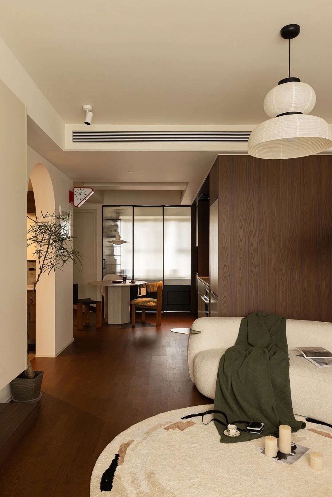 Private Home 奶油与中古